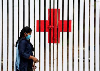 India's Covid-19 vaccine target launch date concerns experts