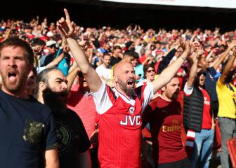 Boris Johnson says British sport crowds could be back by October