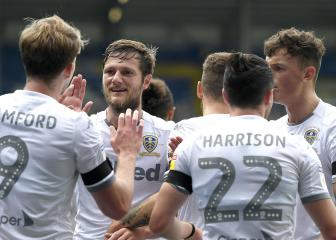 Leeds promoted to Premier League after 16-year absence
