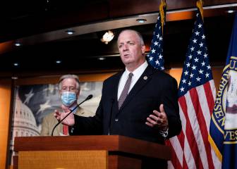 Republican vs Democratic U.S. coronavirus relief proposals