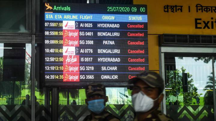 India: 1,500 passengers have tested positive for Covid-19 since resumption of domestic flights