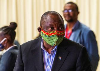 South Africa moves to lockdown level 2