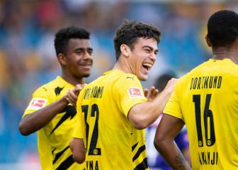 Giovanni Reyna scores twice for Borussia Dortmund