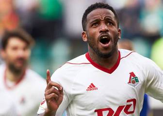 Several MLS clubs eyeing Jefferson Farfan