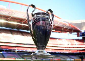 PSG and Bayern close in on historic treble