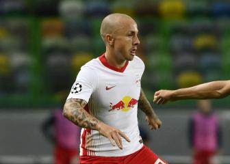 Barcelona join race for Man City's €30m left back Angelino