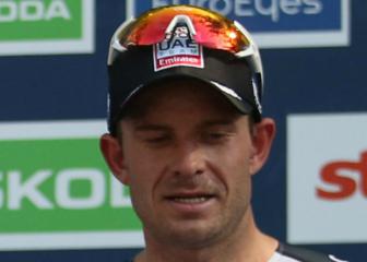 Kristoff emerges from Grand Depart carnage to win Tour opening stage