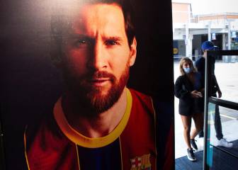 Leo Messi Barça transfer request: live updates