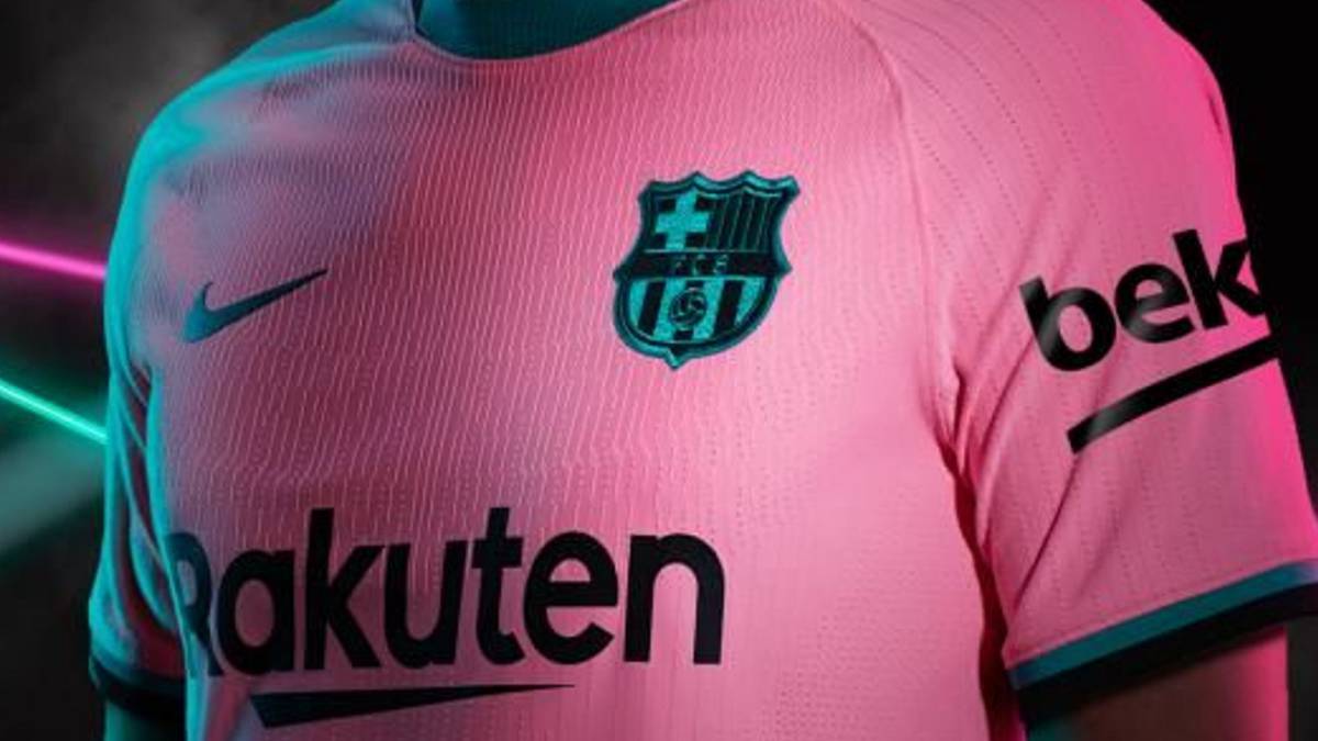 Kan weerstaan salon schroef Messi and Ansu Fati star in new Barcelona third pink kit launch - AS.com
