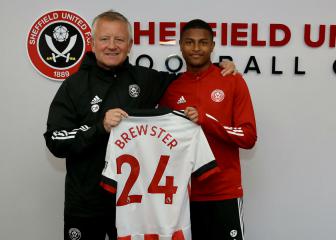 Brewster completes move from Liverpool to Sheffield United