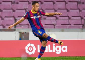 Sergiño Dest makes historic debut with Barcelona