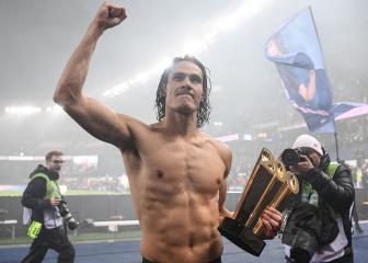 Man Utd's Cavani is focused on goals and teamwork