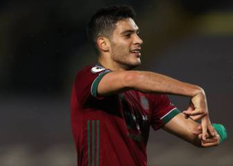 Raúl Jiménez nets 33rd Premier League goal for Wolves