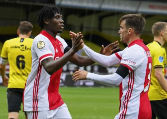 Ajax set Eredivisie record with stunning 13-0 win over VVV-Venlo