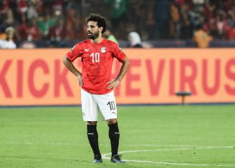 Salah and Elneny to fly back to England under strict medical measures