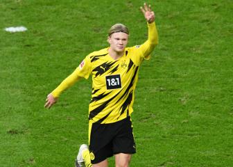 Lewandowski and Haaland duel for Bundesliga top goalscorer