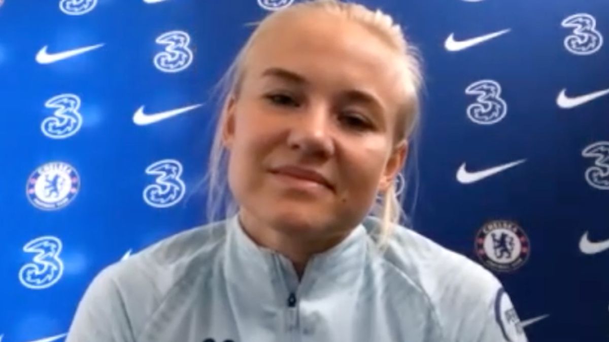 "It�s great that we can be icons for young girls instead