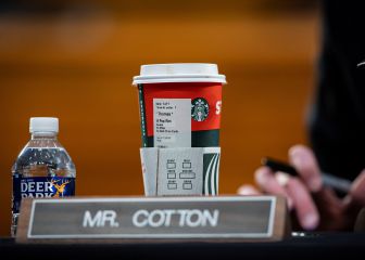 How to claim free Starbucks coffee for frontline workers