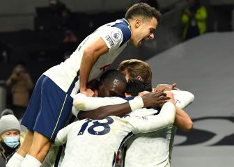 Spurs back on top as Son and Kane sink Arsenal