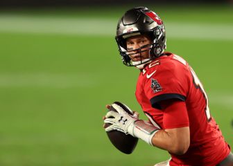 Tom Brady buys a super boat