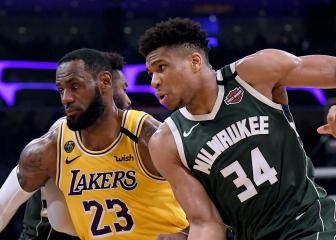 LeBron James pleased that Giannis is staying with Bucks