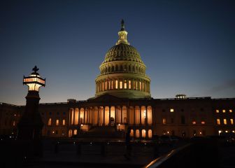 How much will adults and children receive in the new stimulus package?