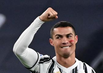 Ronaldo and Guardiola honoured at Globe Soccer Awards