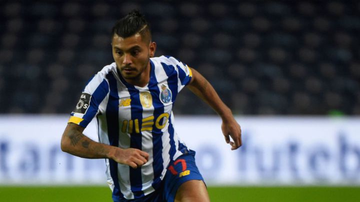 Jesus Corona Is The Fourth Foreigner With Most Appearances For Porto As Com