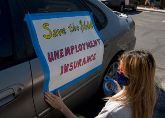 Stimulus checks and unemployment benefits: can you receive both?