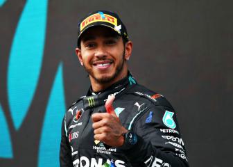 Lewis Hamilton signs Mercedes contract for 2021 season