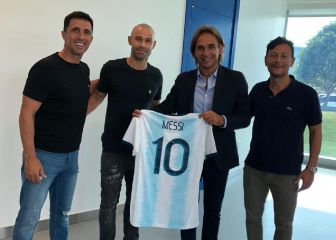 Javier Mascherano visits the Aspire Academy
