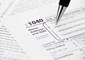 Do stimulus checks and unemployment benefits count as an income?