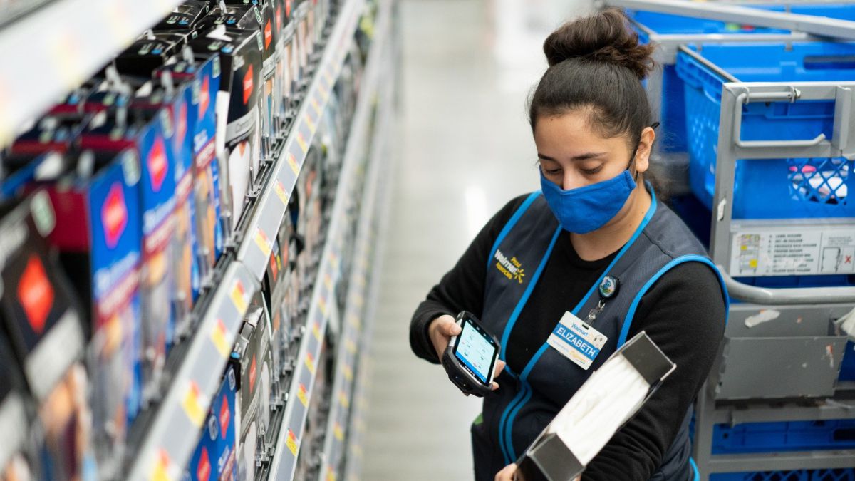 Walmart Raises Average Hourly Wage To 15 Why When And Who Is Receiving It - Ascom