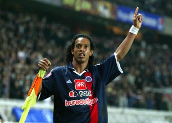 Okocha: Ronaldinho copied me and I advise Salah to join Barça