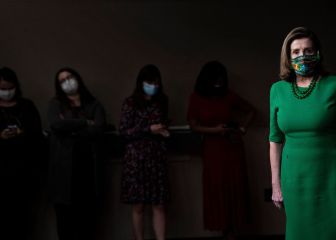 Who supported the stimulus bill in the House vote?