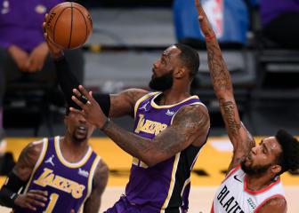 LeBron helps Lakers snap losing streak, Butler stars for Heat