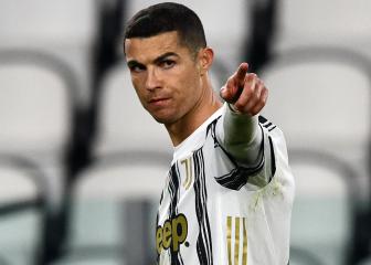 Cristiano makes history to keep Juve title hopes alive