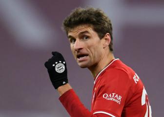 Löw makes no promises on recalls for Müller and Hummels