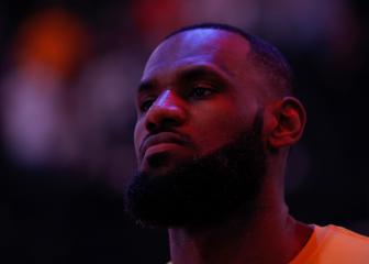 'It's go time' for Lakers superstar LeBron James as Davis remains sidelined