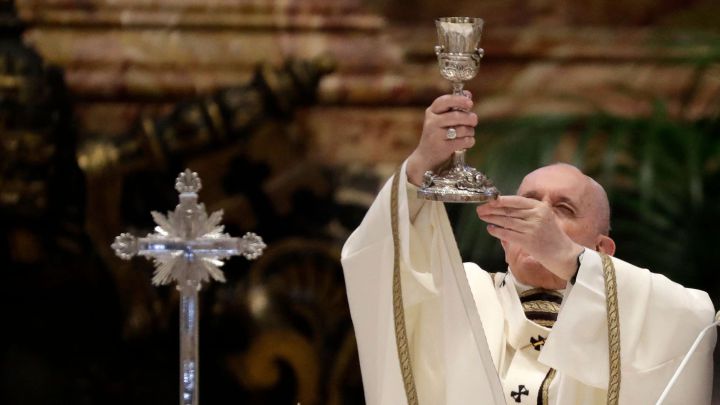 Pope Francis Good Friday mass in the Vatican live: Easter 2021