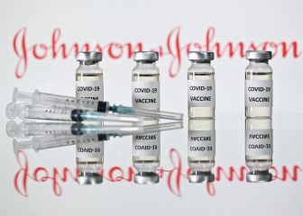 J&J vaccine side effects: how many blood clot cases in US?