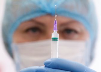 How many blood clots have been reported in the US after the vaccine?