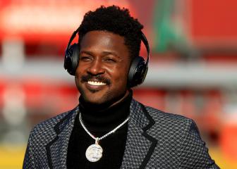 Bucs strike deal to bring back Brown ahead of NFL Draft