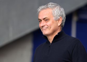 Roma appoint José Mourinho