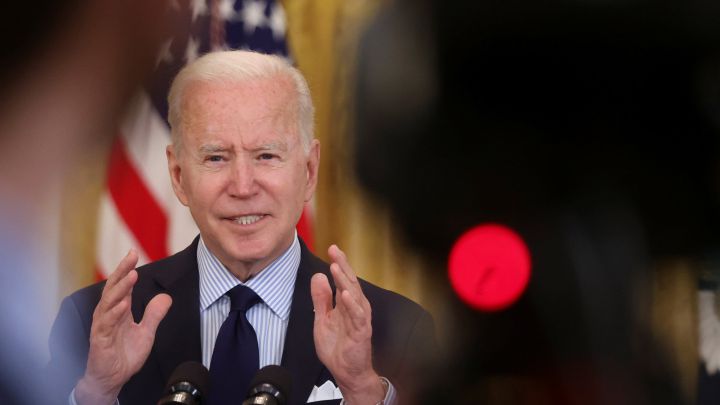 Fourth stimulus check: What are Biden's economic proposals according to the unemployment report?