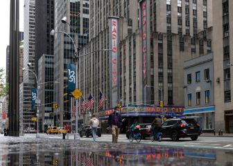 What are the unemployment benefits in New York?