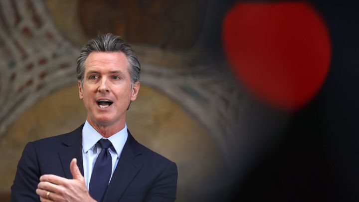 California Stimulus Check: how many people will receive the payments according to Newsom?