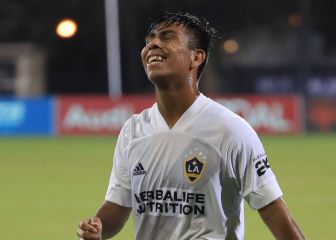 Chivas eyeing LA Galaxy midfielder Efraín Álvarez