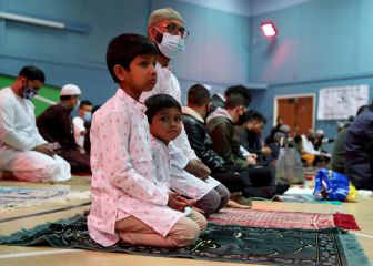 Millions of Muslims celebrate the end of Ramadan