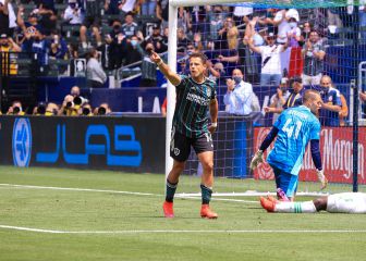 ‘Chicharito’ Hernández scores his seventh goal of the season in MLS